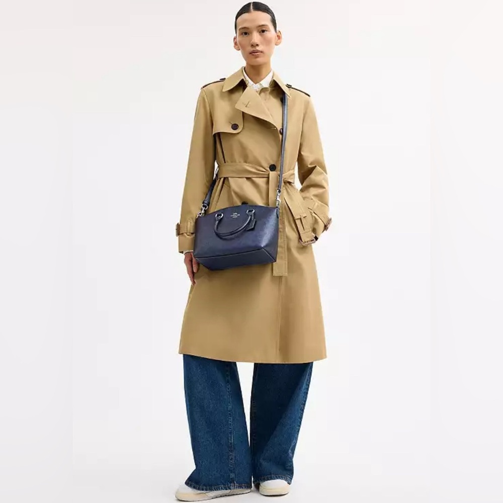 Coach Sadie Satchel Bag In Signature Canvas NWT - Picture 4 of 13
